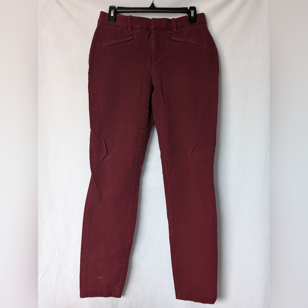 GAP Women's Curvy Signature Skinny Ankle Burgundy Pants 8 Tall